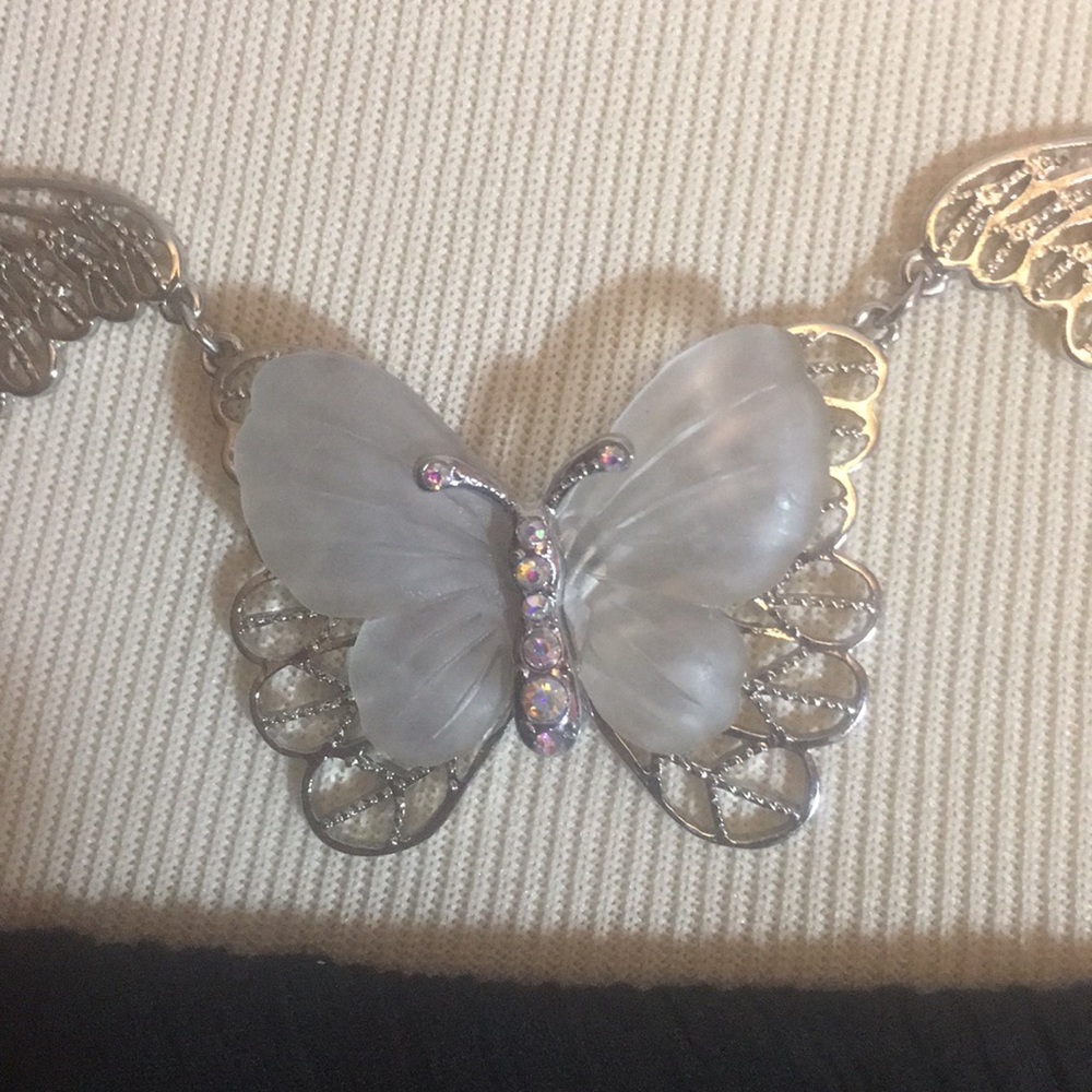 Charming Charlie iridescent butterfly necklace - Picture 2 of 2